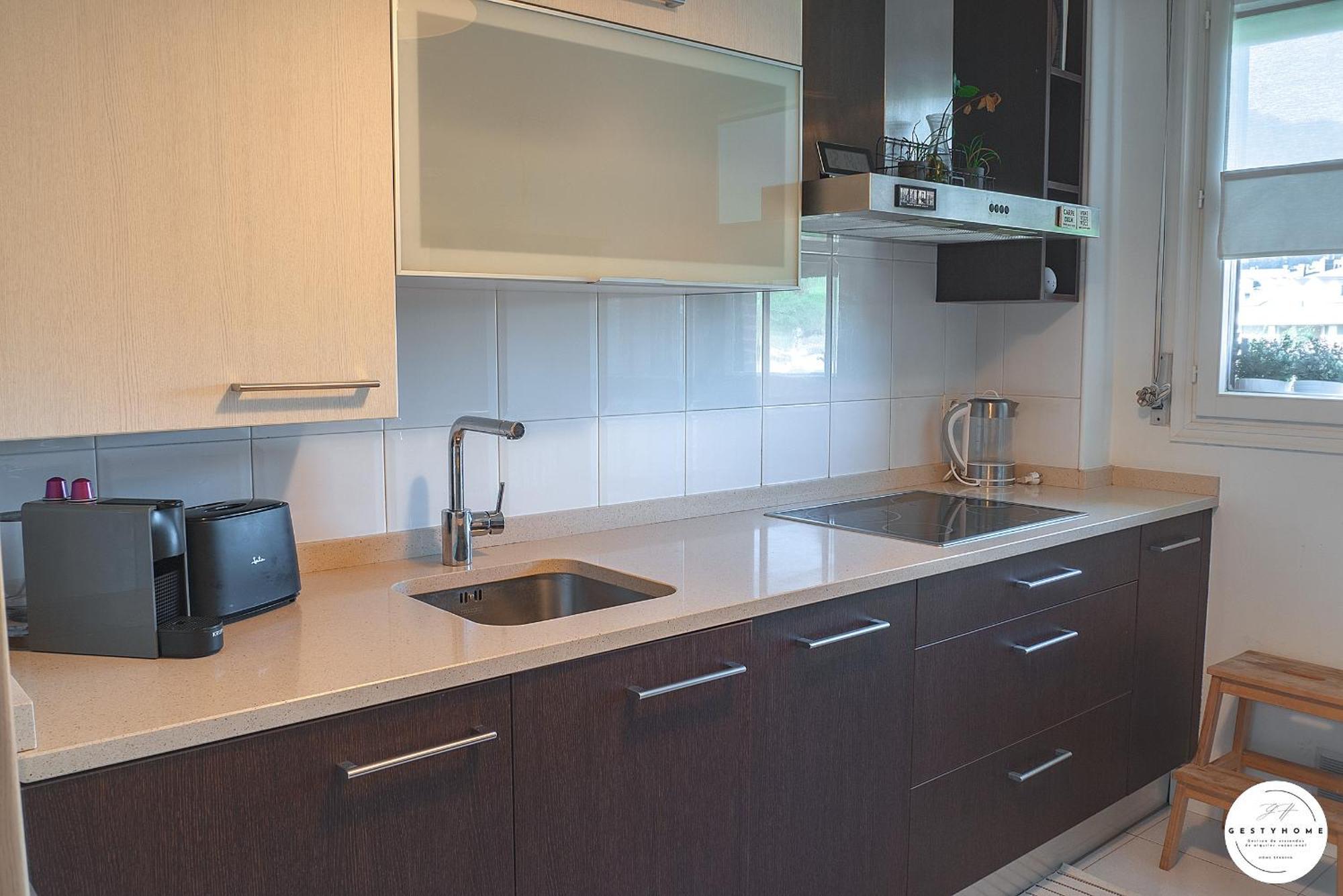 Apartamento Con Suite, Zona De Trabajo Y Yoga Wifi Y Garaje Castro Urdiales Exterior photo